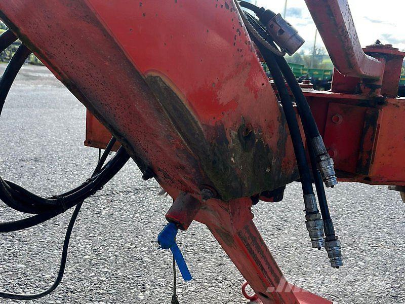 Kuhn GA7302DL Farm machinery