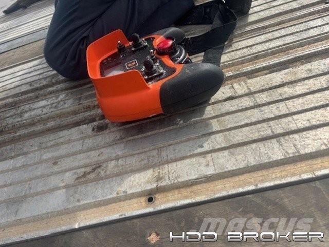 Ditch Witch JT20 Horizontal drilling rigs
