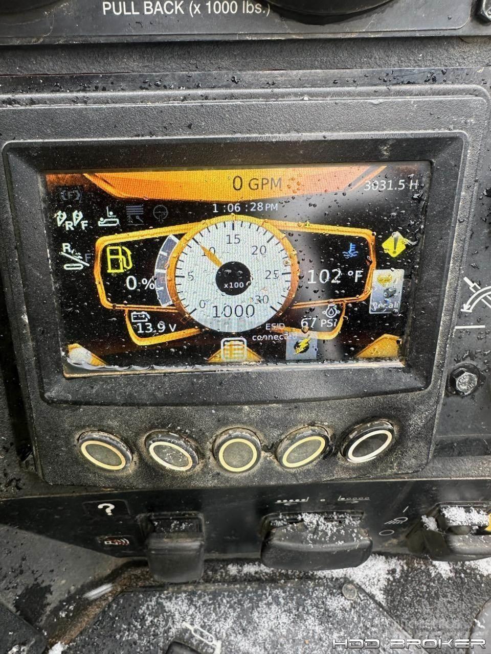 Ditch Witch JT20 Horizontal drilling rigs