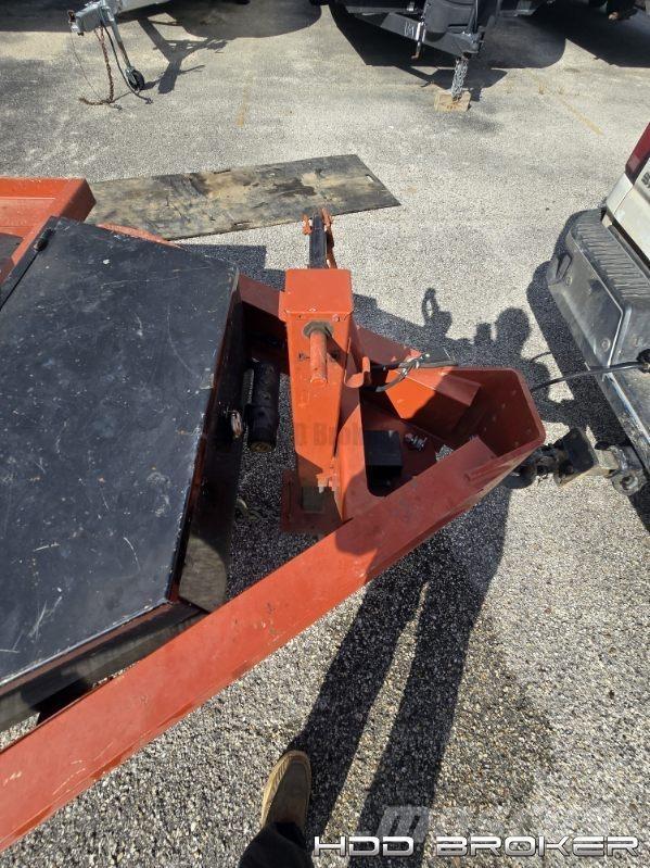 Ditch Witch JT20 Horizontal drilling rigs