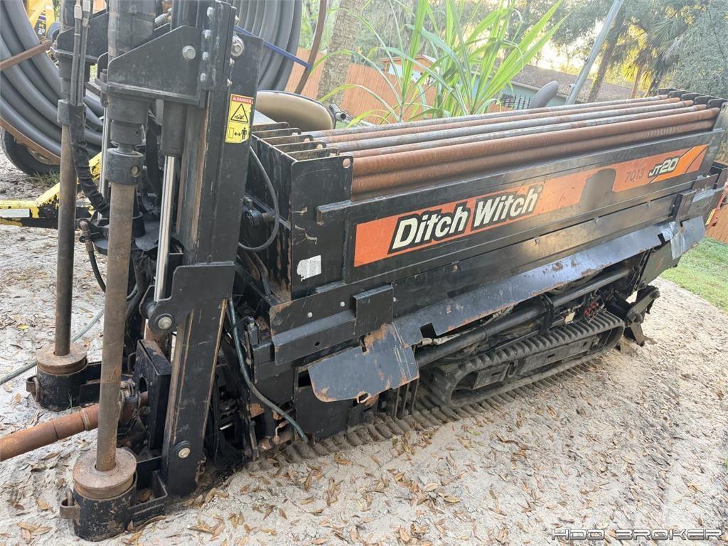 Ditch Witch JT20 Horizontal drilling rigs