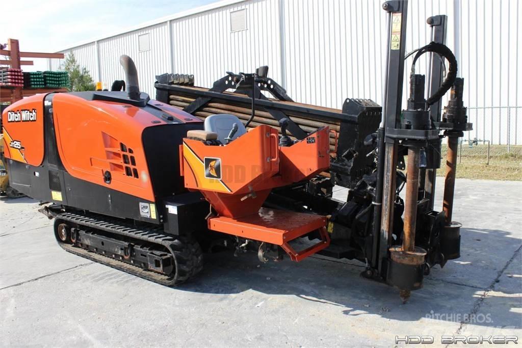 Ditch Witch JT25 Horizontal drilling rigs