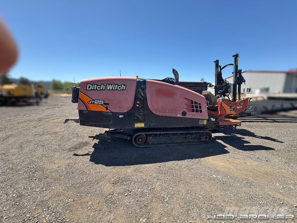 Ditch Witch JT25 Horizontal drilling rigs