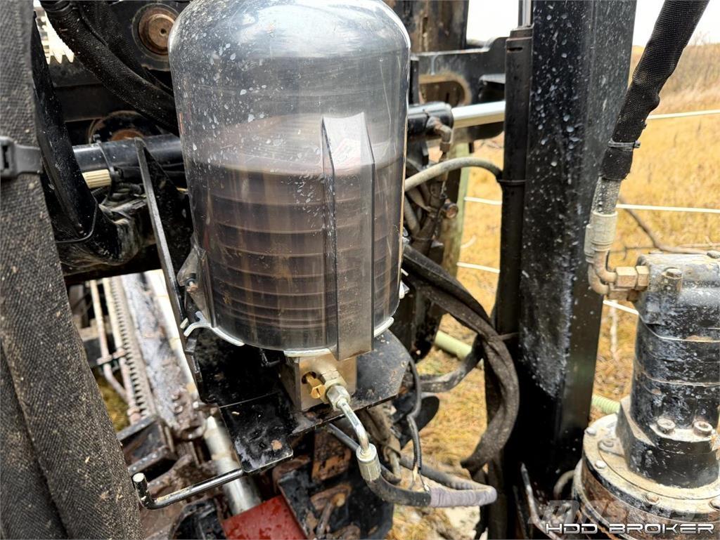 Ditch Witch JT3020 Mach 1 Horizontal drilling rigs