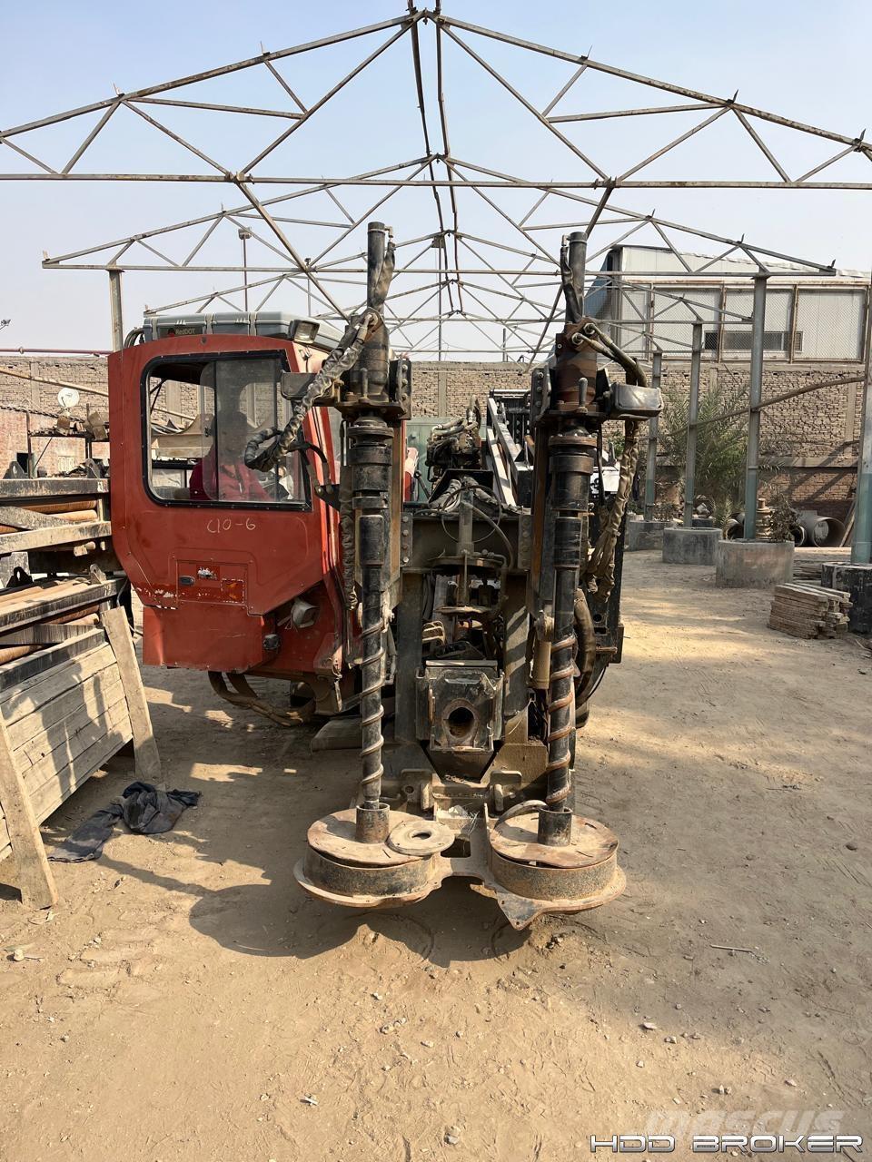 Ditch Witch JT4020 Mach 1 Horizontal drilling rigs