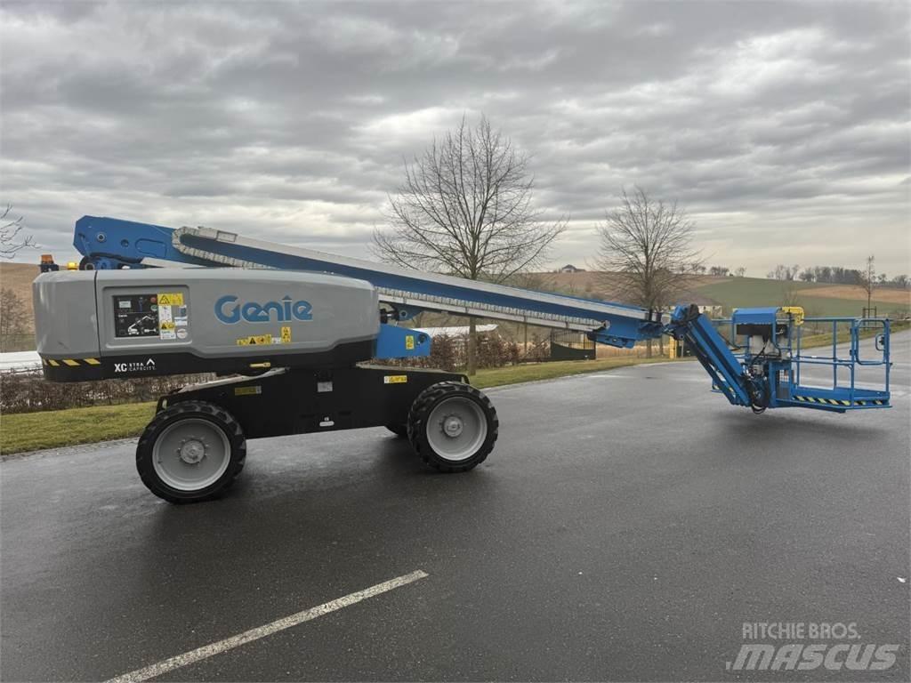 Genie S-65 XC Articulated boom lifts