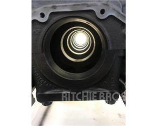 Detroit DD15 Engines