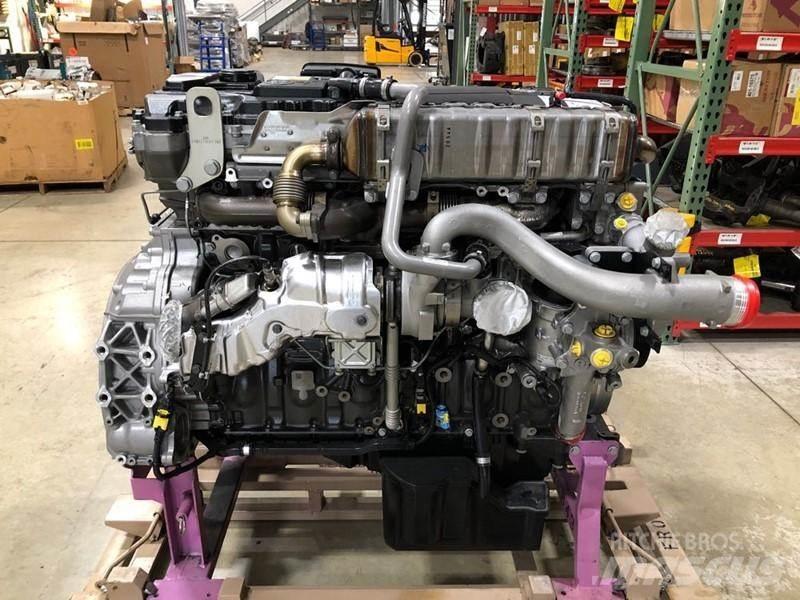 Detroit DD8 Engines
