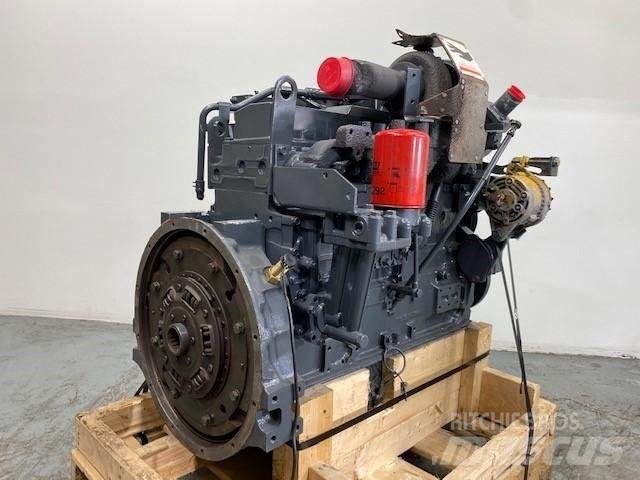 Komatsu S6D95 Engines
