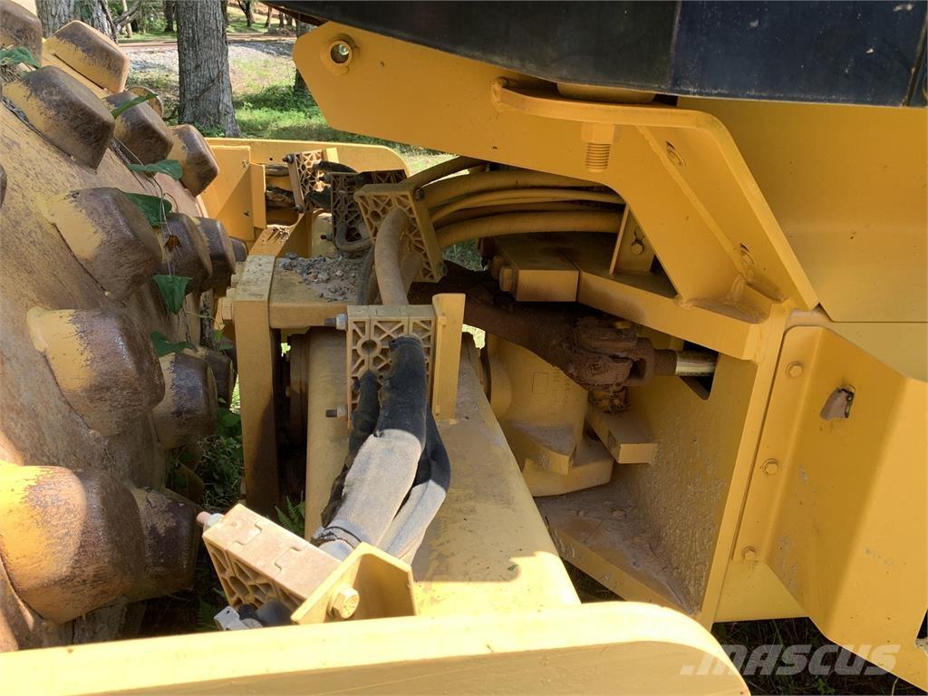 CAT CS-44 Other
