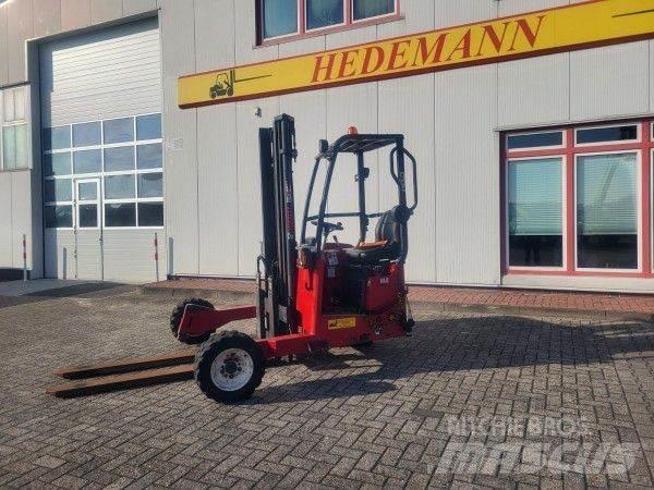 Moffett M4 25.3 Rough terrain truck