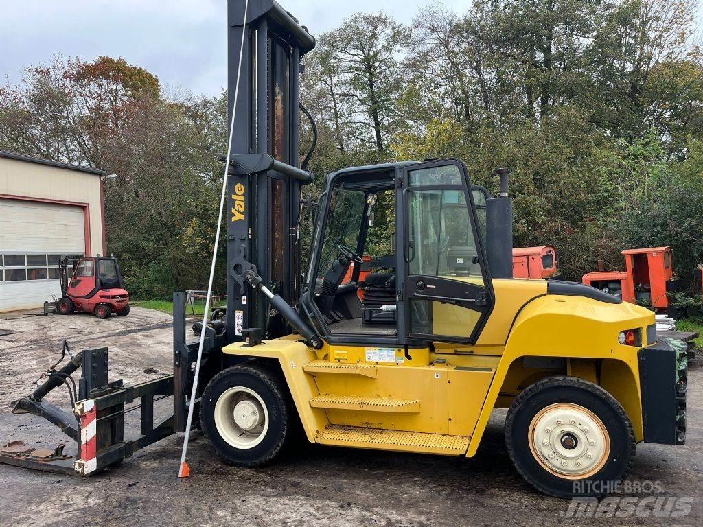 Yale GDP 120 DC Diesel trucks