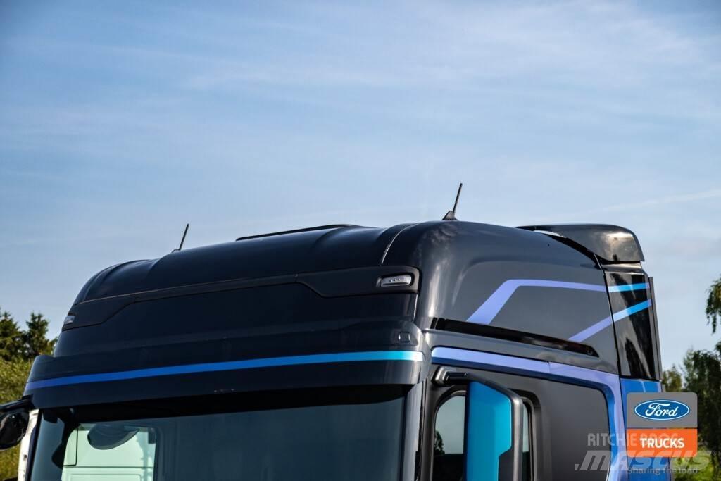Ford F-MAX 500 4x2 Prime Movers