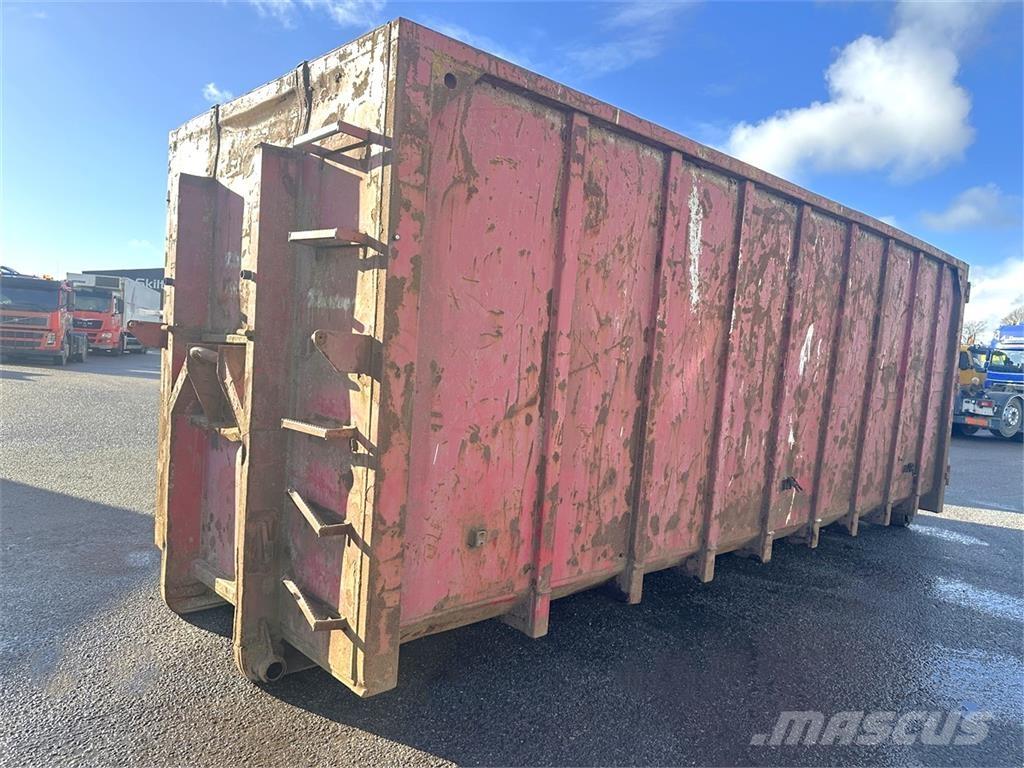  Various Container Demountables