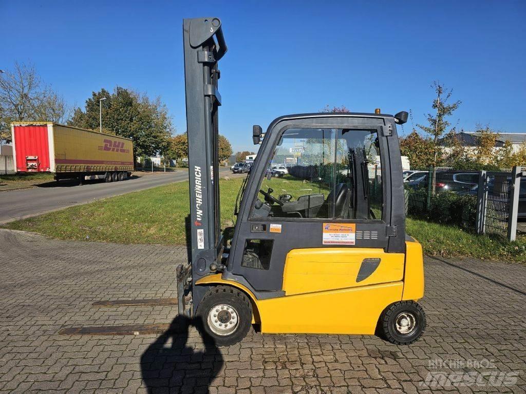 Jungheinrich EFG430 Electric forklift trucks