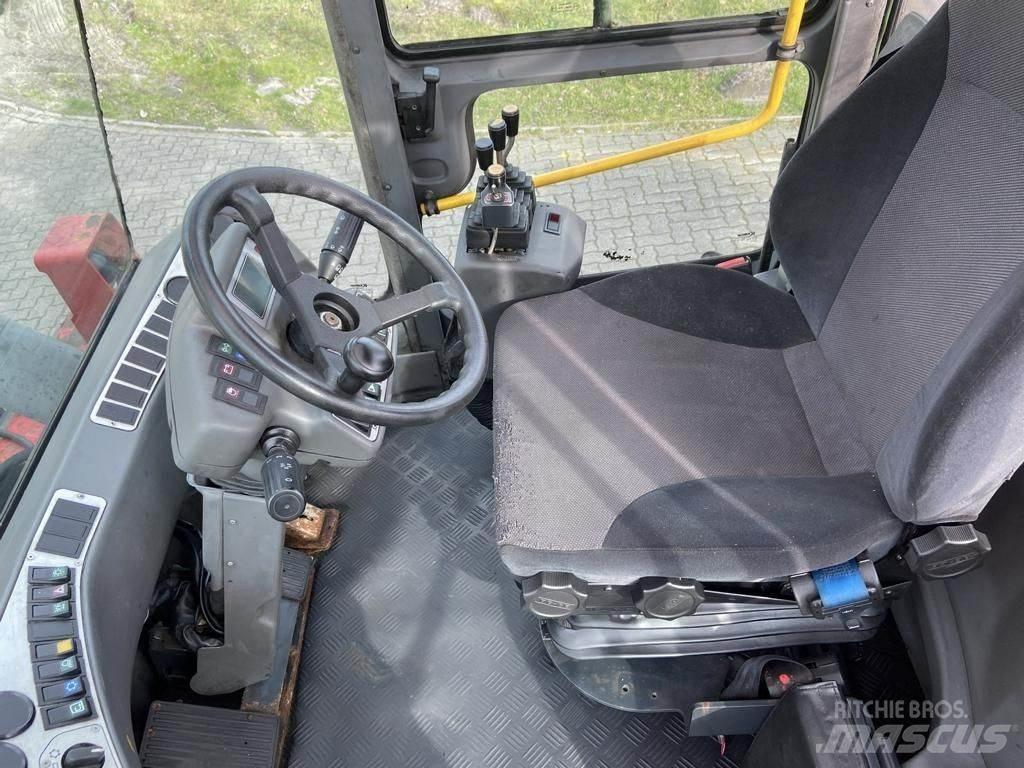 Kalmar DCE150-12 Diesel trucks