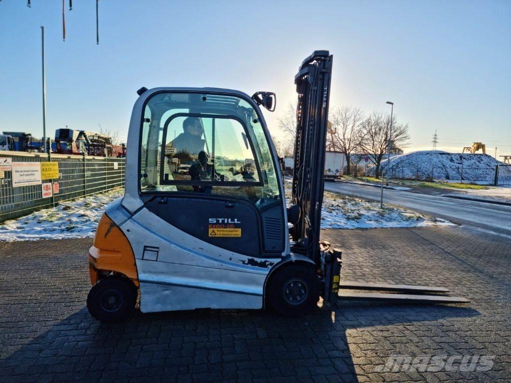 Still RX60-25 UVV Electric forklift trucks