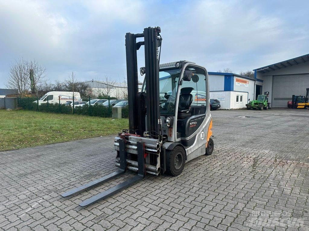 Still RX60-30 Electric forklift trucks