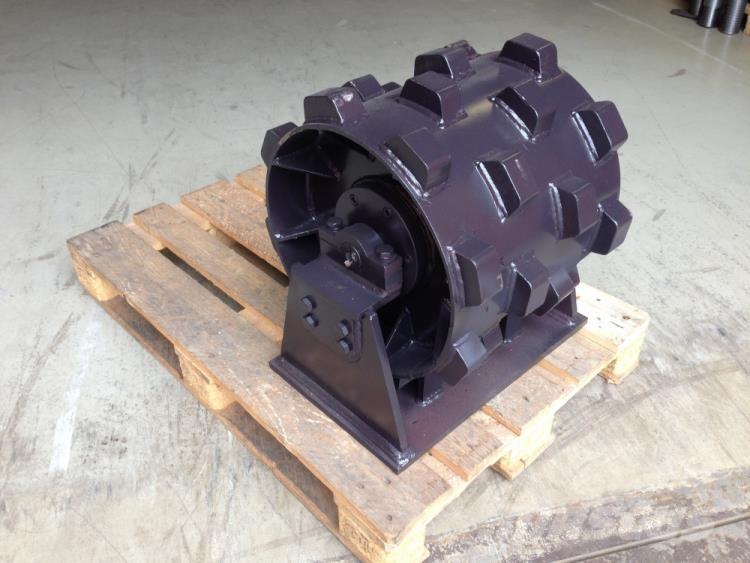  450 mm Kompaktorhjul Pneumatic tired rollers