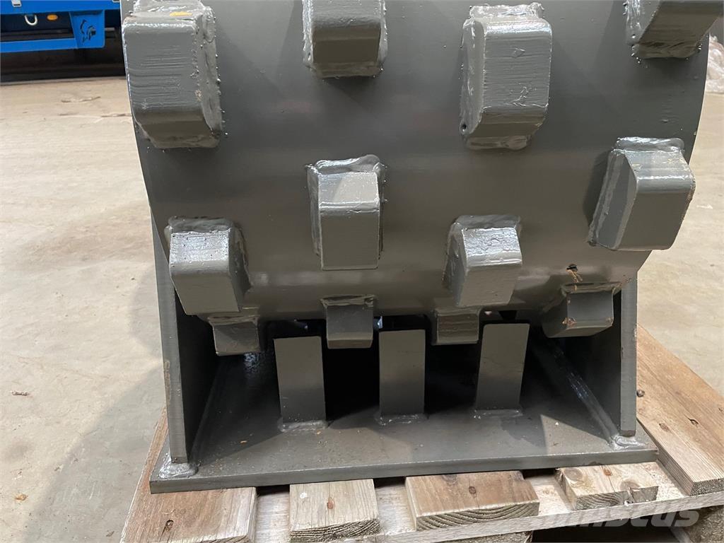  470 mm Kompaktorhjul Pneumatic tired rollers