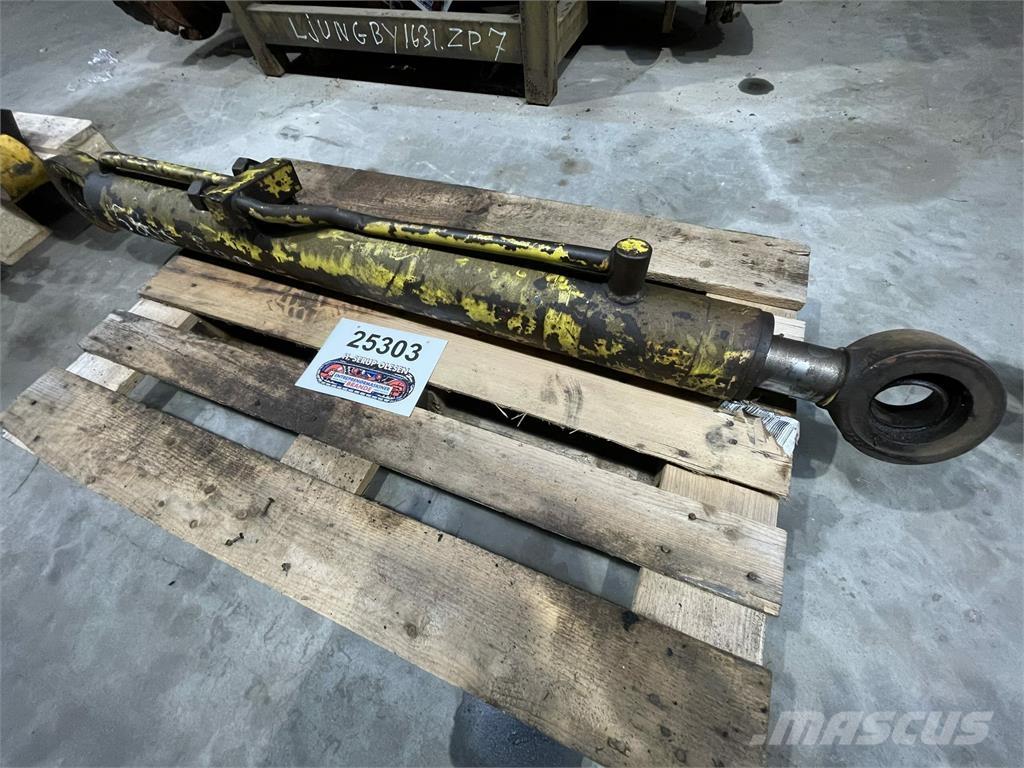  Armcylinder ex. Hymac 580C Hydraulics