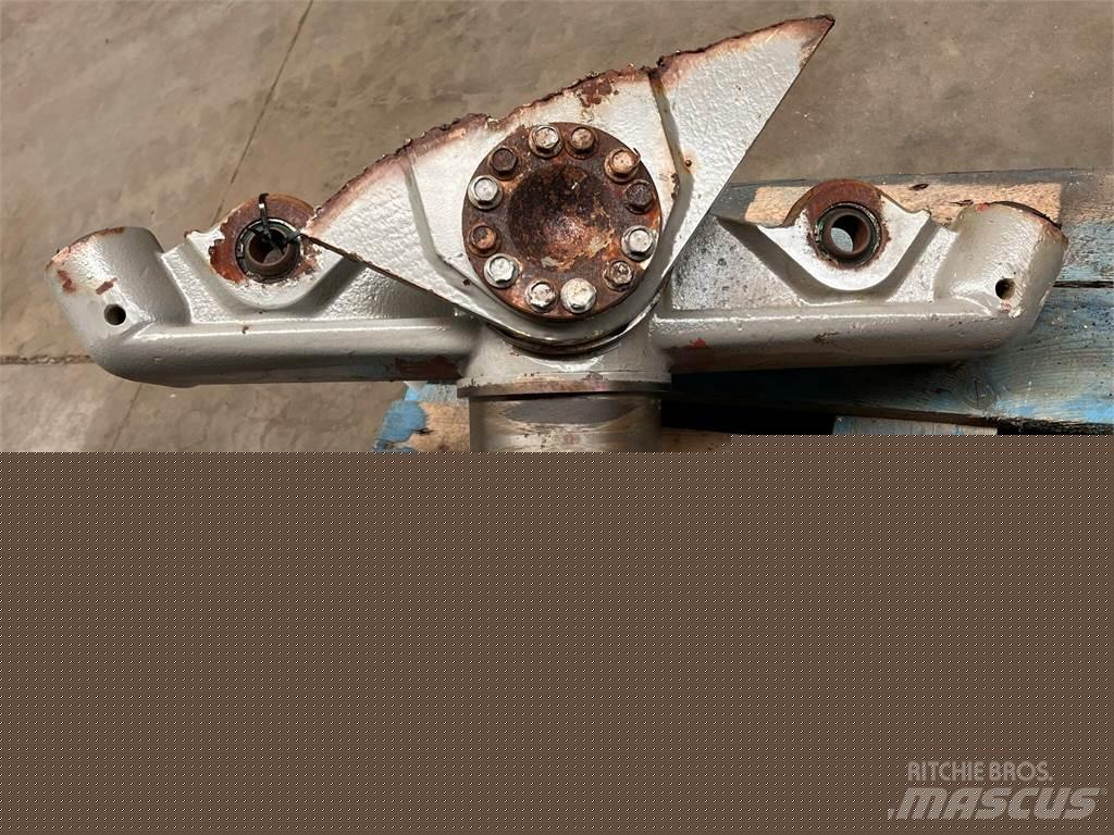 Atlas AR80 rammeled Other components