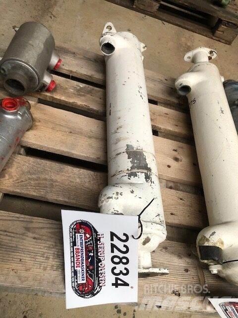 Bowman FD8492 Oliekøler Other
