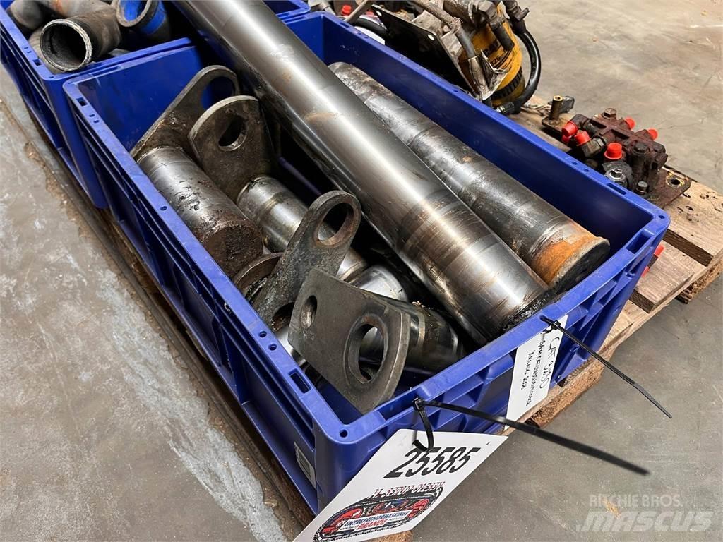 CAT 323D navler Other components