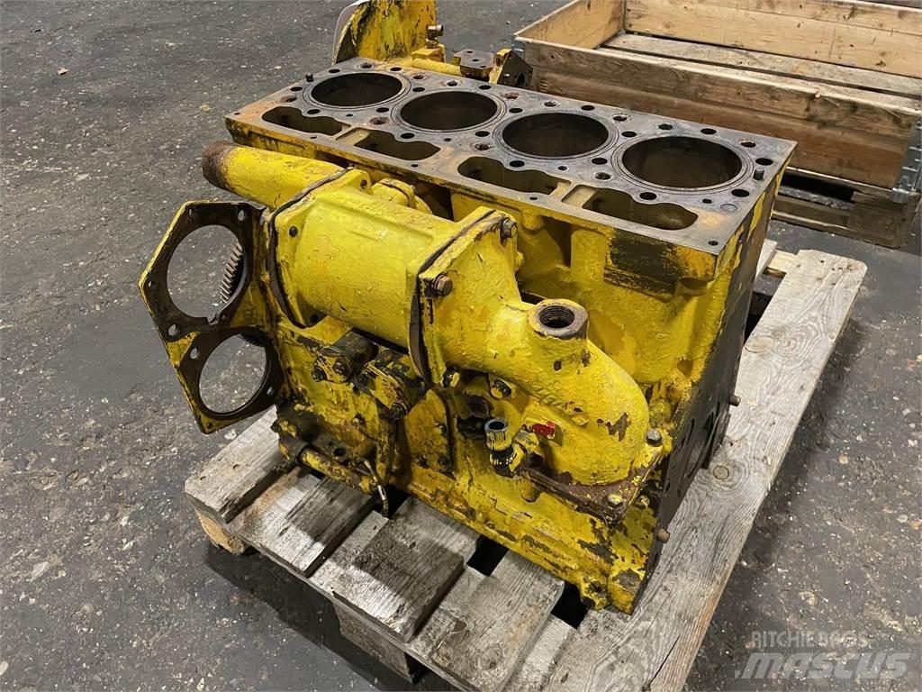CAT 3304 motorblok Engines