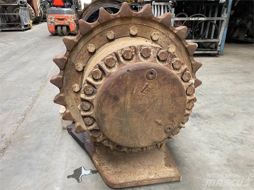CAT 330B Køregear Transmission