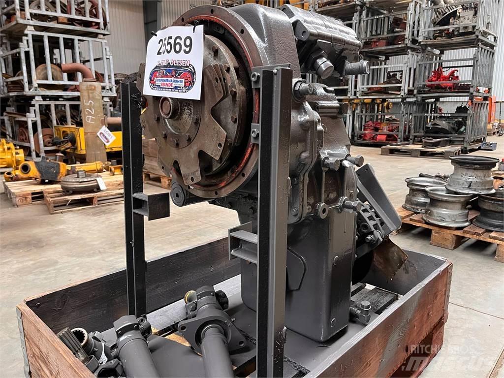 Clark 45C transmission Transmission