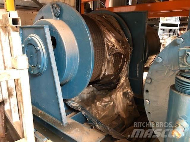 Demag spil Hoists and material elevators