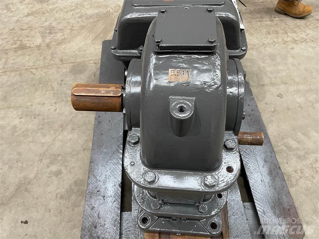 Flender gear - 5,5:1 Gearboxes