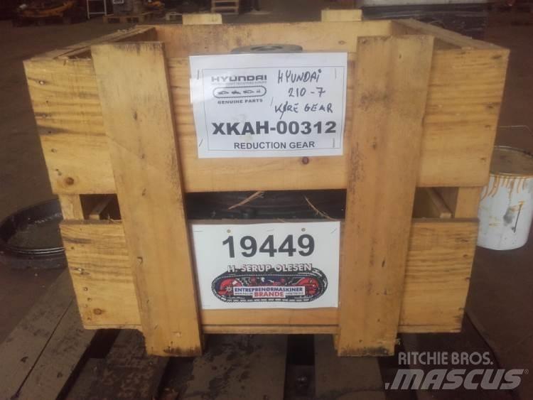 Hyundai R210LC-7 Køregear Transmission