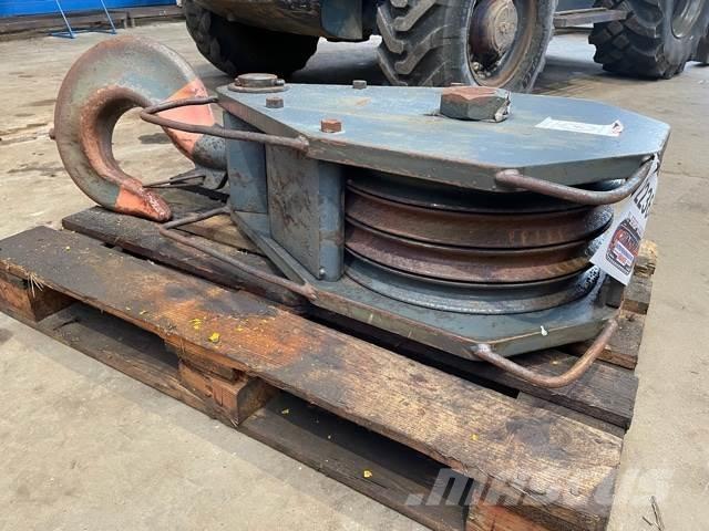  Krankrog med 3 wirehjul Crane parts and equipment