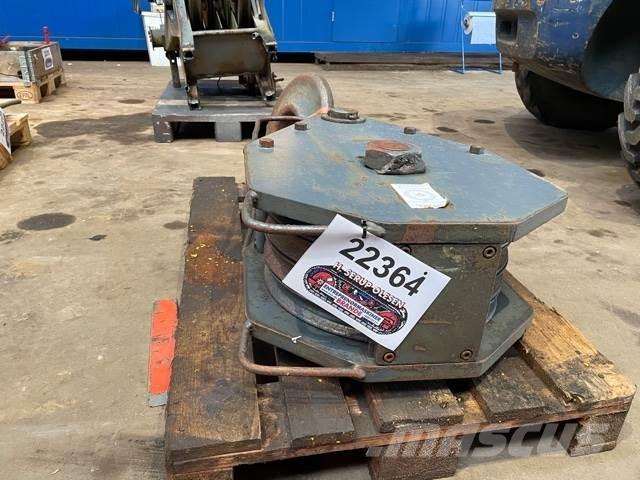  Krankrog med 3 wirehjul Crane parts and equipment