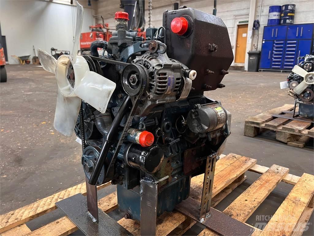 Kubota D905 motor Engines