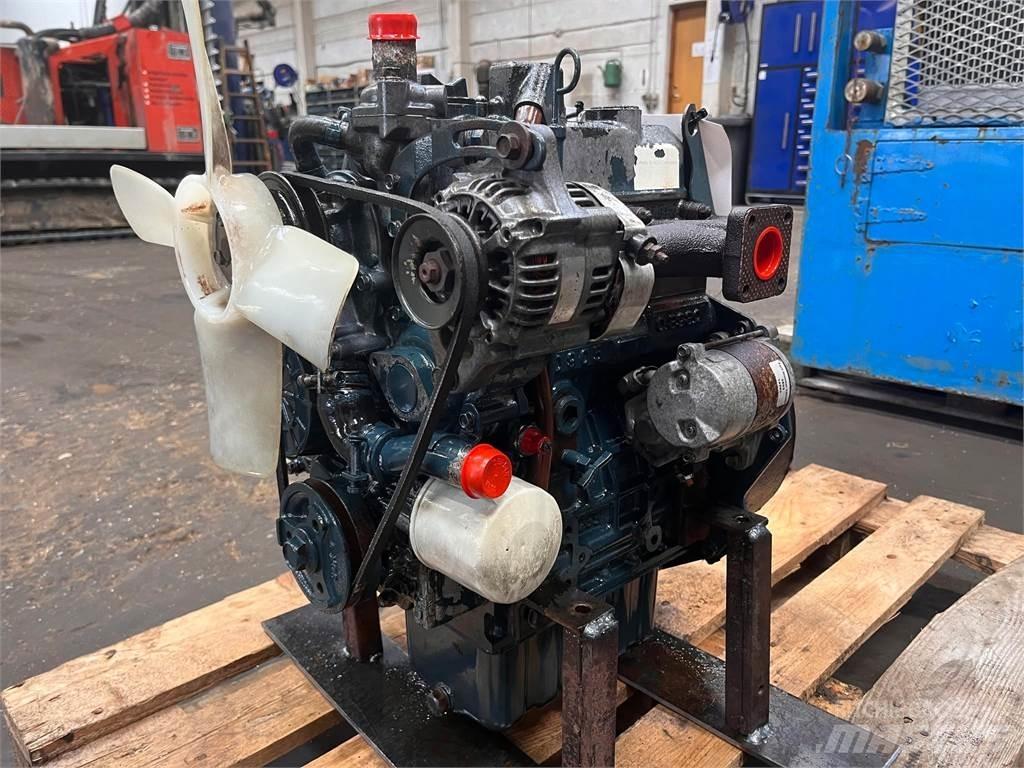Kubota D905 motor Engines