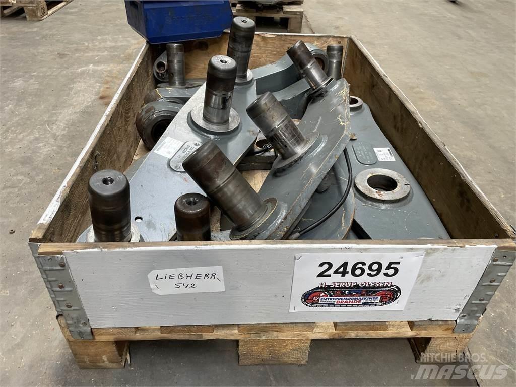 Liebherr L542 Link Arm Other components