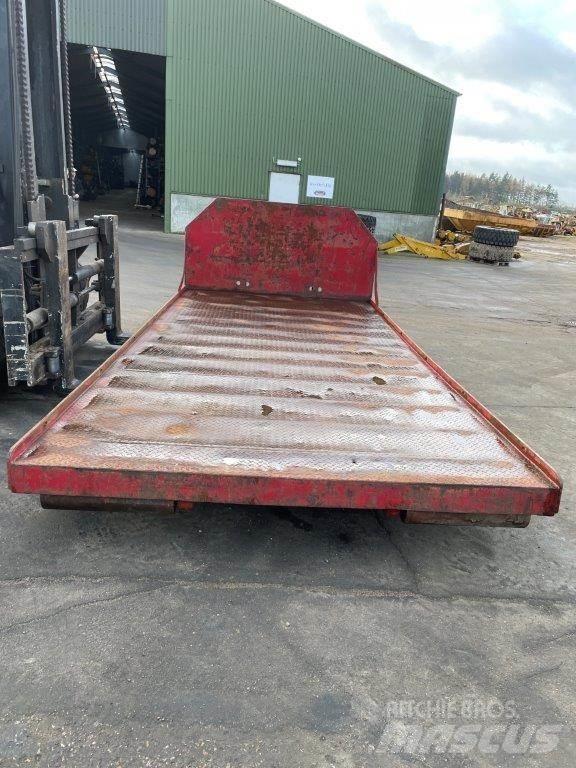  Maskintrailer med wirehejs Low loader-semi-trailers