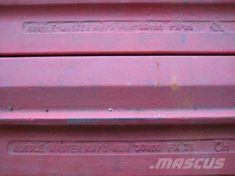  Slagler, Rubble Master RM70 Crushers