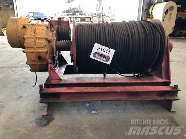  Spil med gear Hoists and material elevators