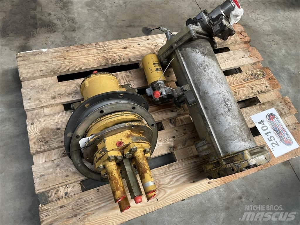  Svirvel ex. Cat 330B Hydraulics