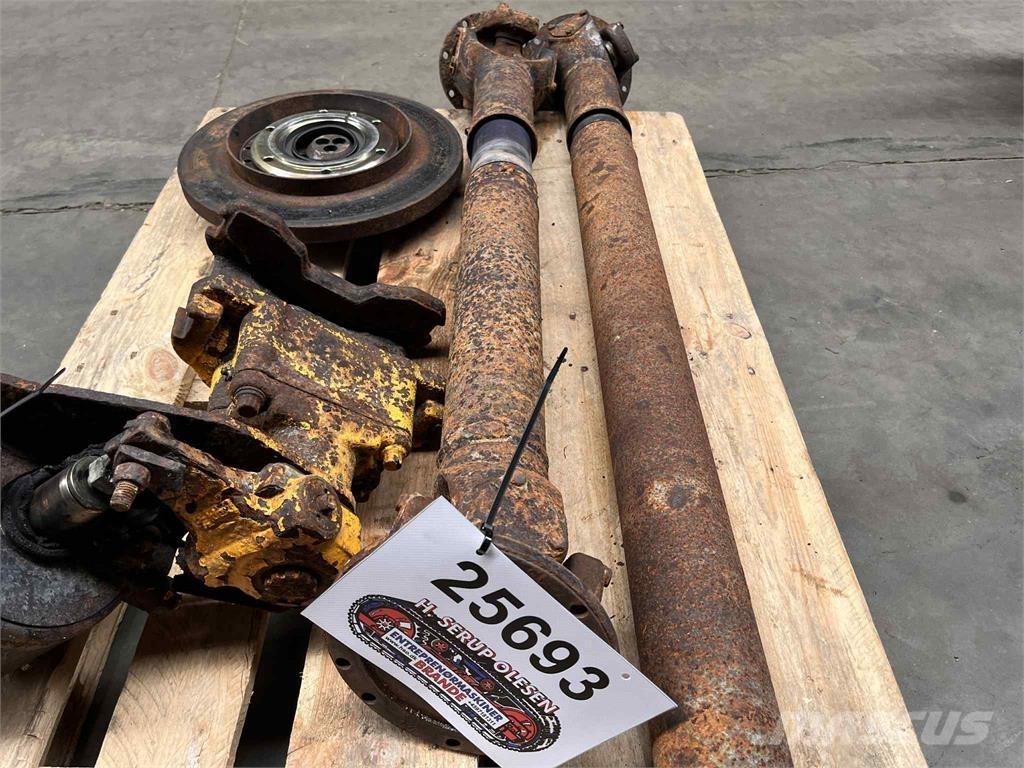 Volvo A25C 6x6 kardan Other components