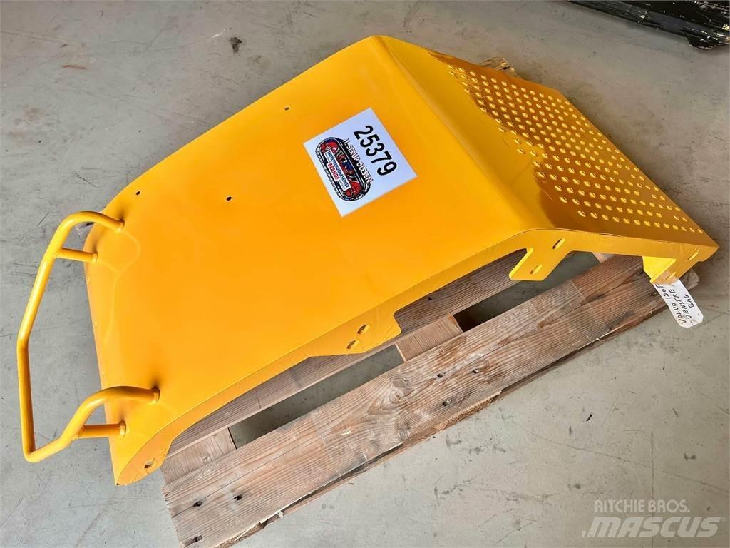 Volvo L120F bagskærm Other components