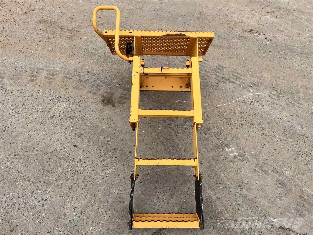 Volvo L220E trappe Other components