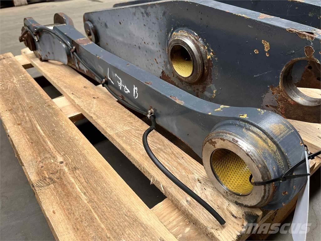 Volvo L70B Link Arm Other components