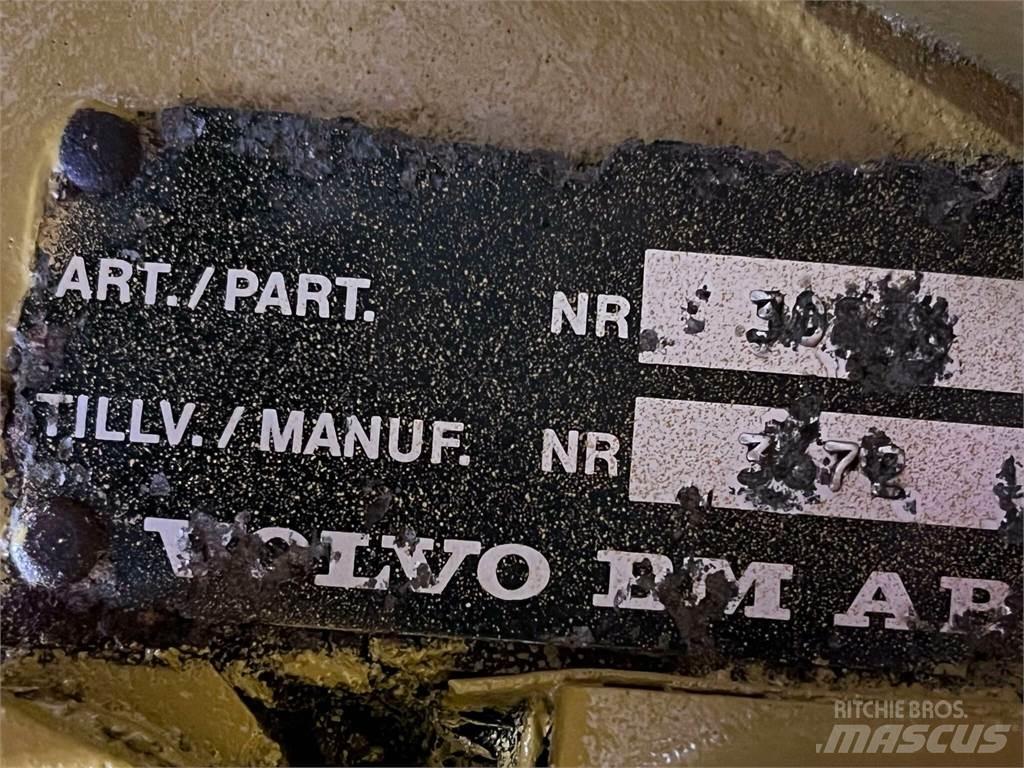 Volvo L90 Transmission Transmission