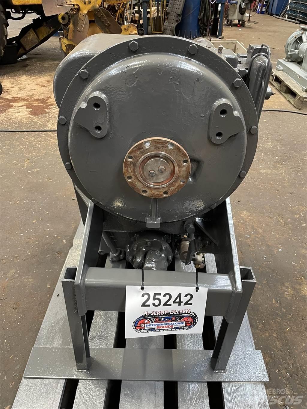 ZF 3WG-180 transmission Transmission