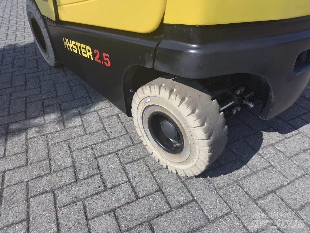 Hyster J2.5XN Electric forklift trucks
